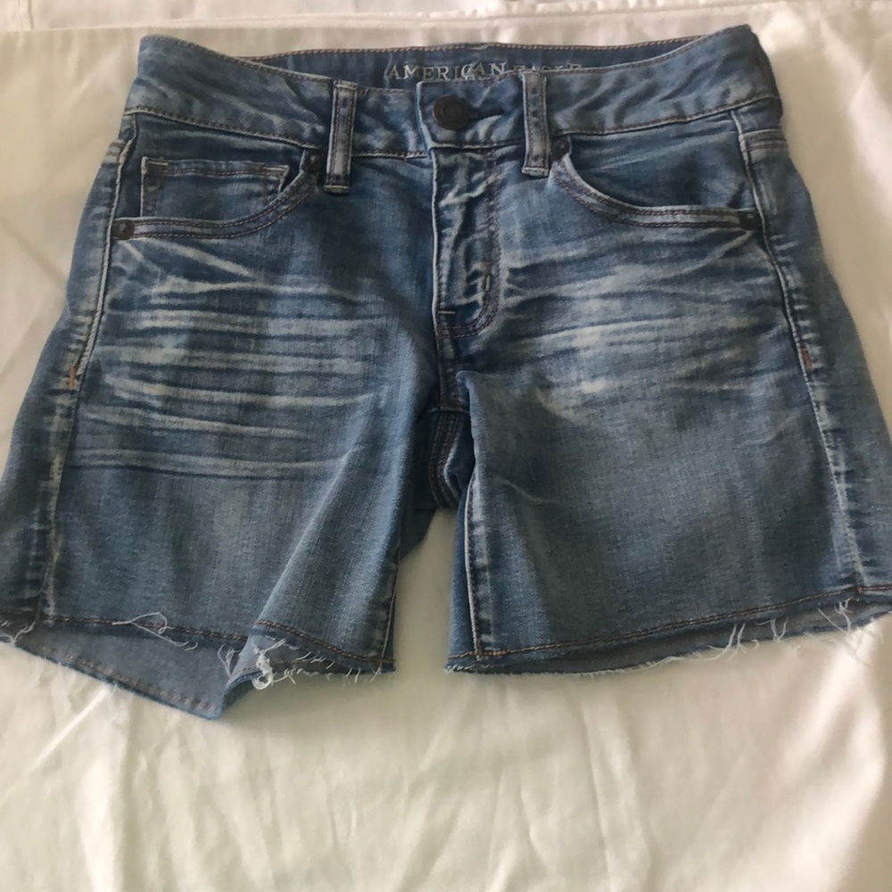 American Eagle super super stretch jean shorts